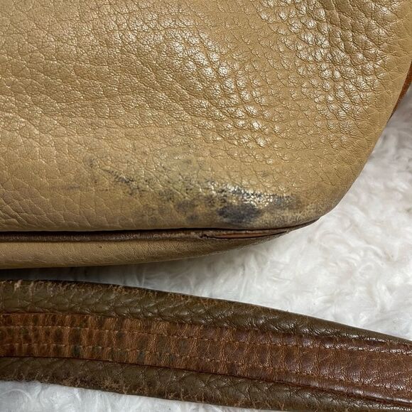 Dooney & Bourke leather khaki & brown Bucket bag Brass hardwares . - Picture 12 of 16